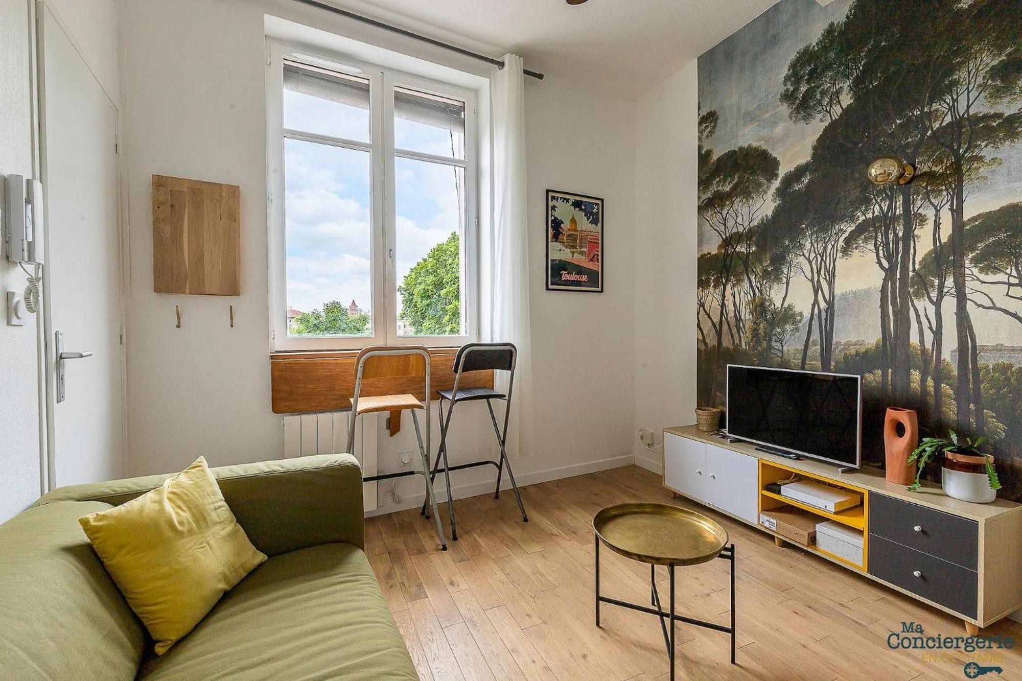 Appartement Artiste - Vue Sur Les Quais De La Garonne - Hypercentre *